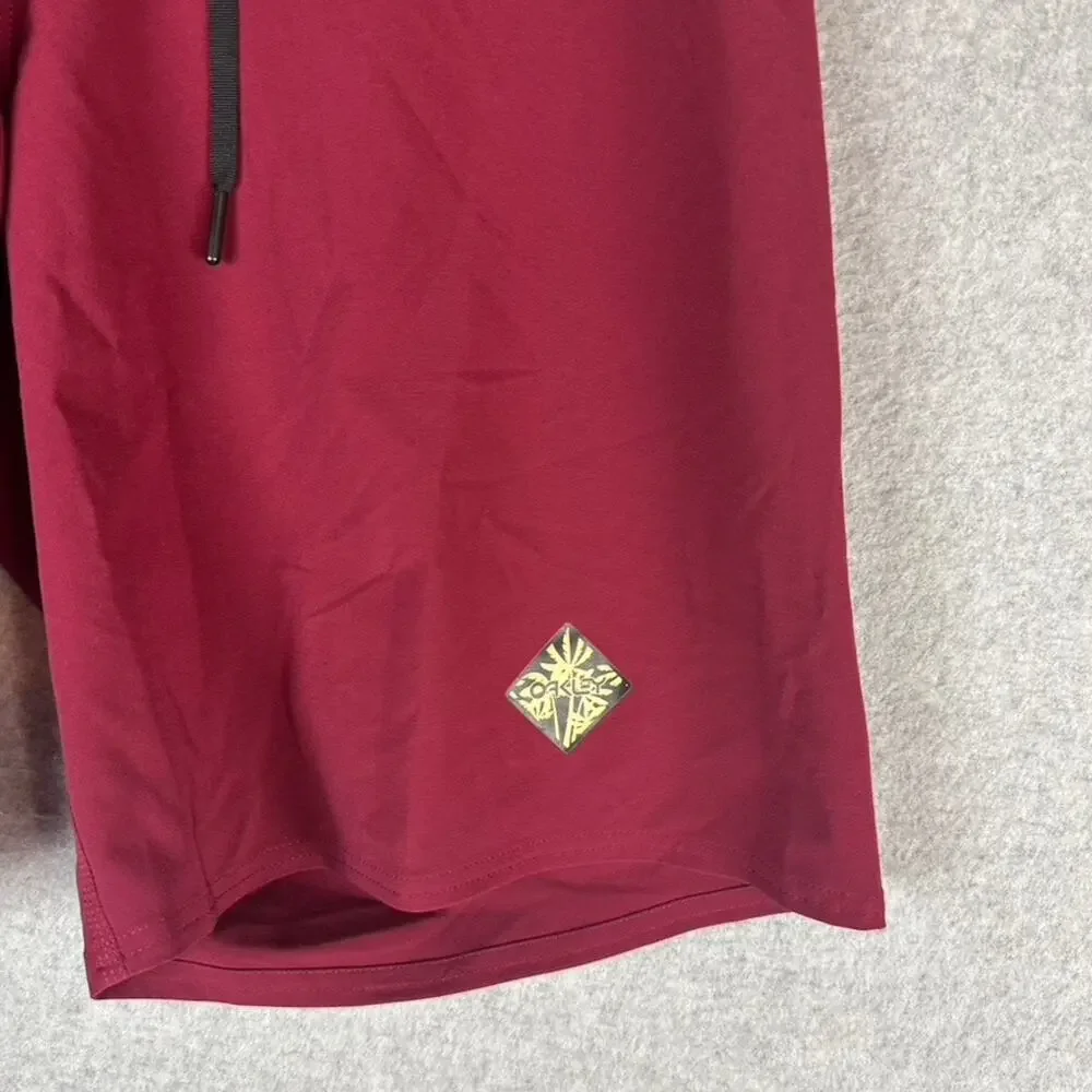 Oakley Mens Sz 30 Performance Fit‎ Board Shorts Swim Maroon Surf